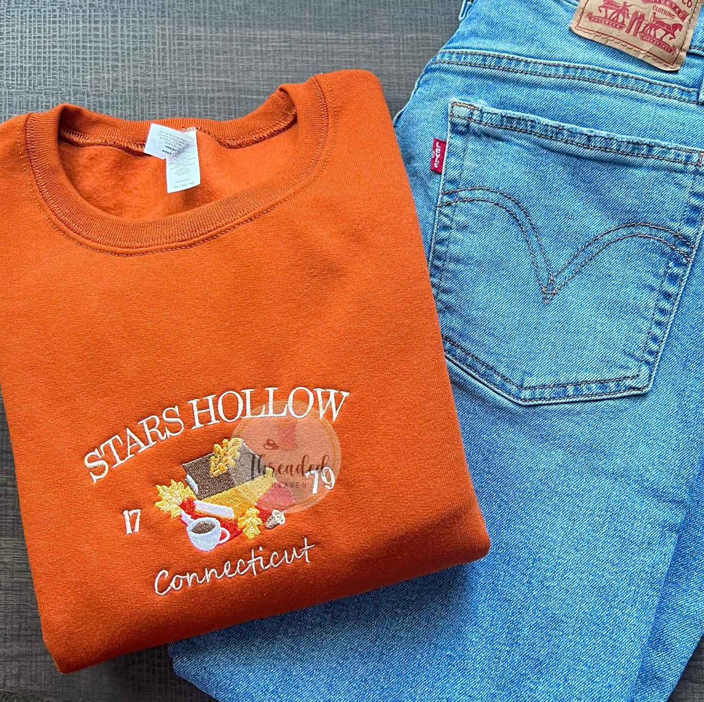 Stars Hallow Crewneck