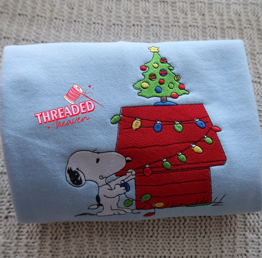 Xmas Tree Snoopy Sweatshirt